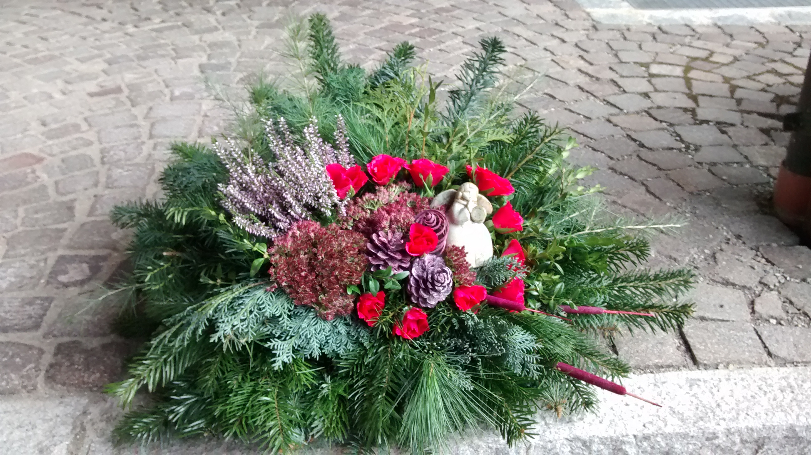 Basteln von Allerheiligengestecken(3)